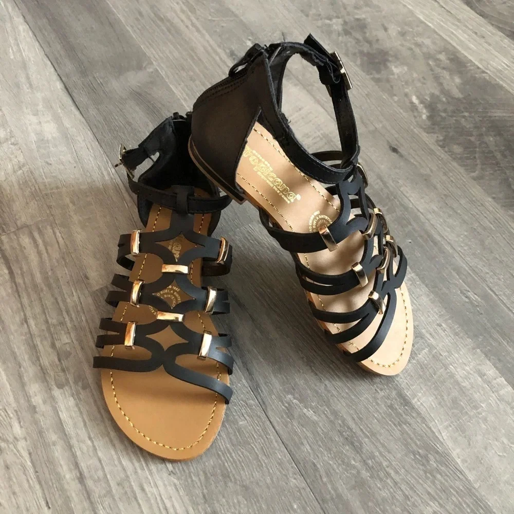Tropicana Girls Black Leather Sandals - Picture 2 of 8